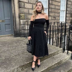 Erin, 5'5" - Koko C