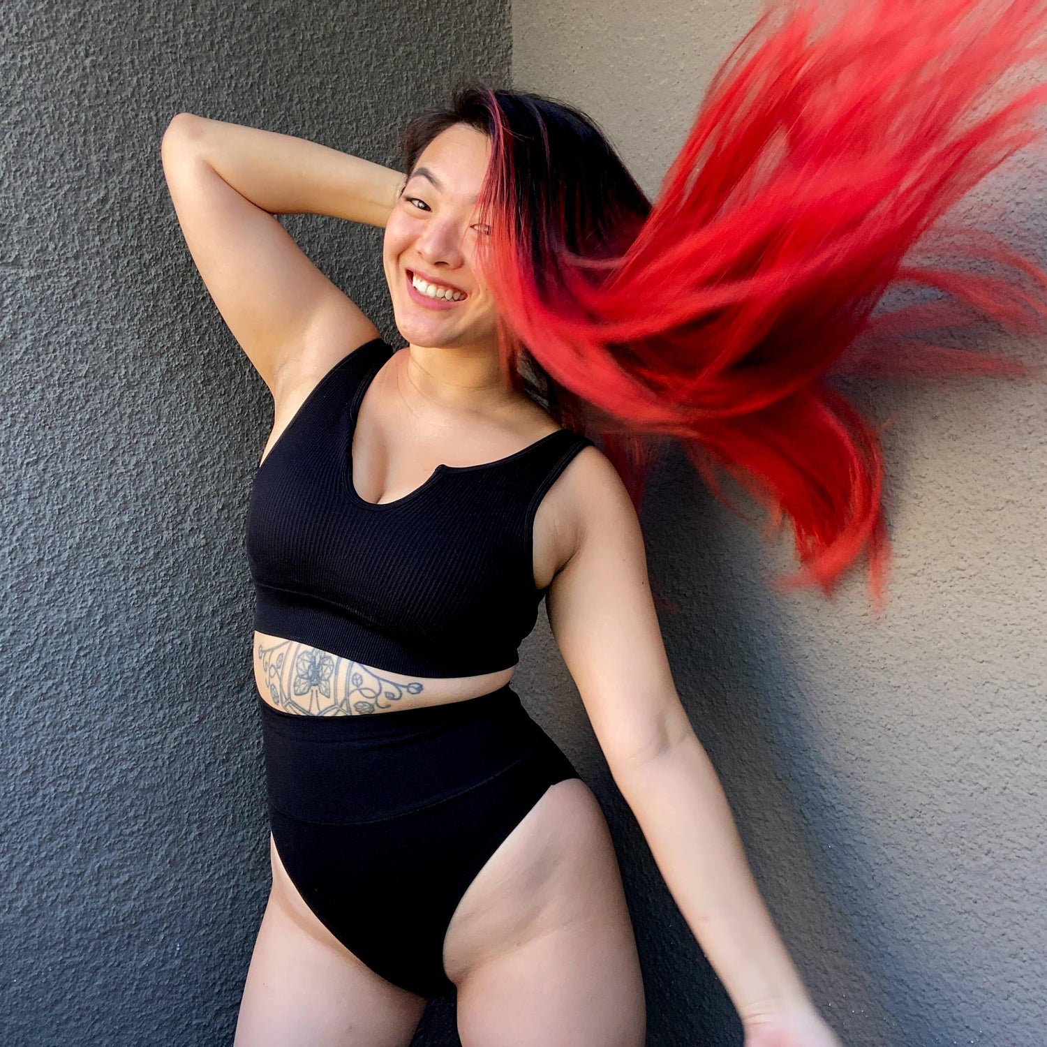Luomupuuvillasta valmistetut Super High Leg Knickers - Musta