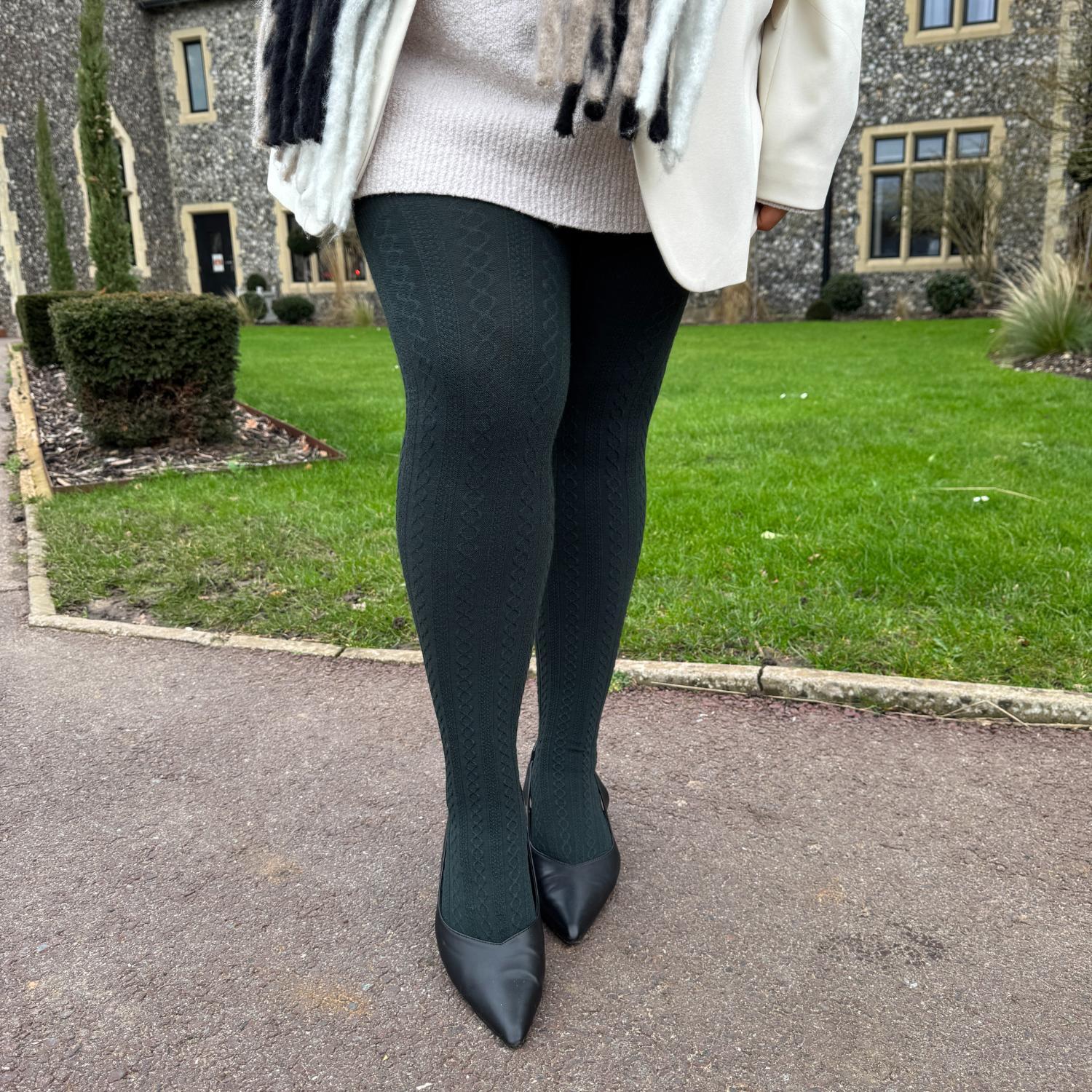 Collants en laine tricotés Grannies Cable Knit V2 - Crocodile