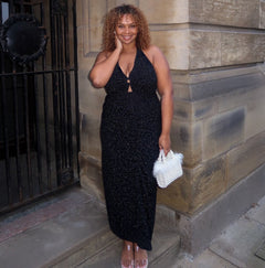 Renellshanay, 5'7" - Taille E
