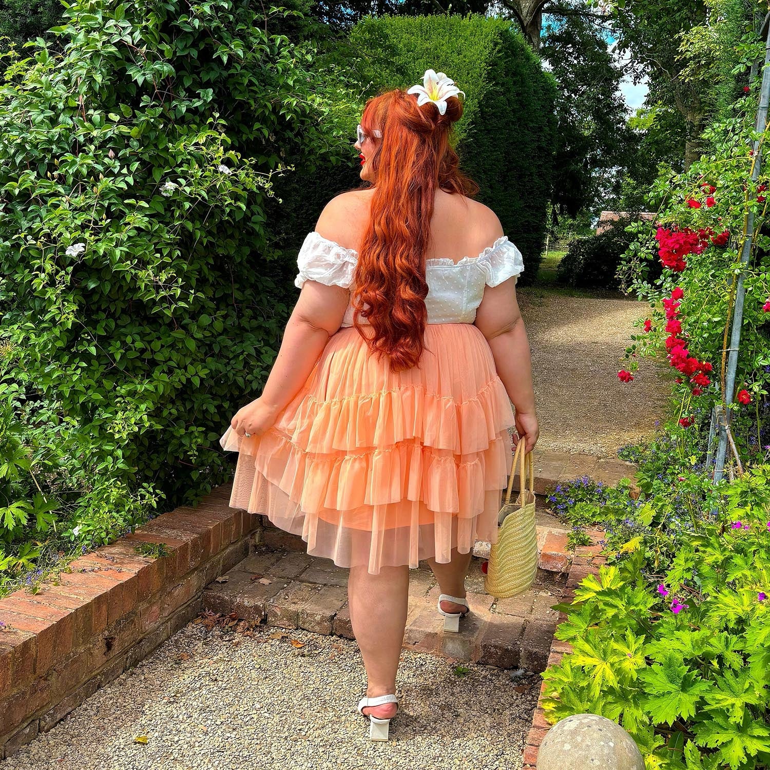 Hayley, 5ft 9in / 175cm - Taglia F