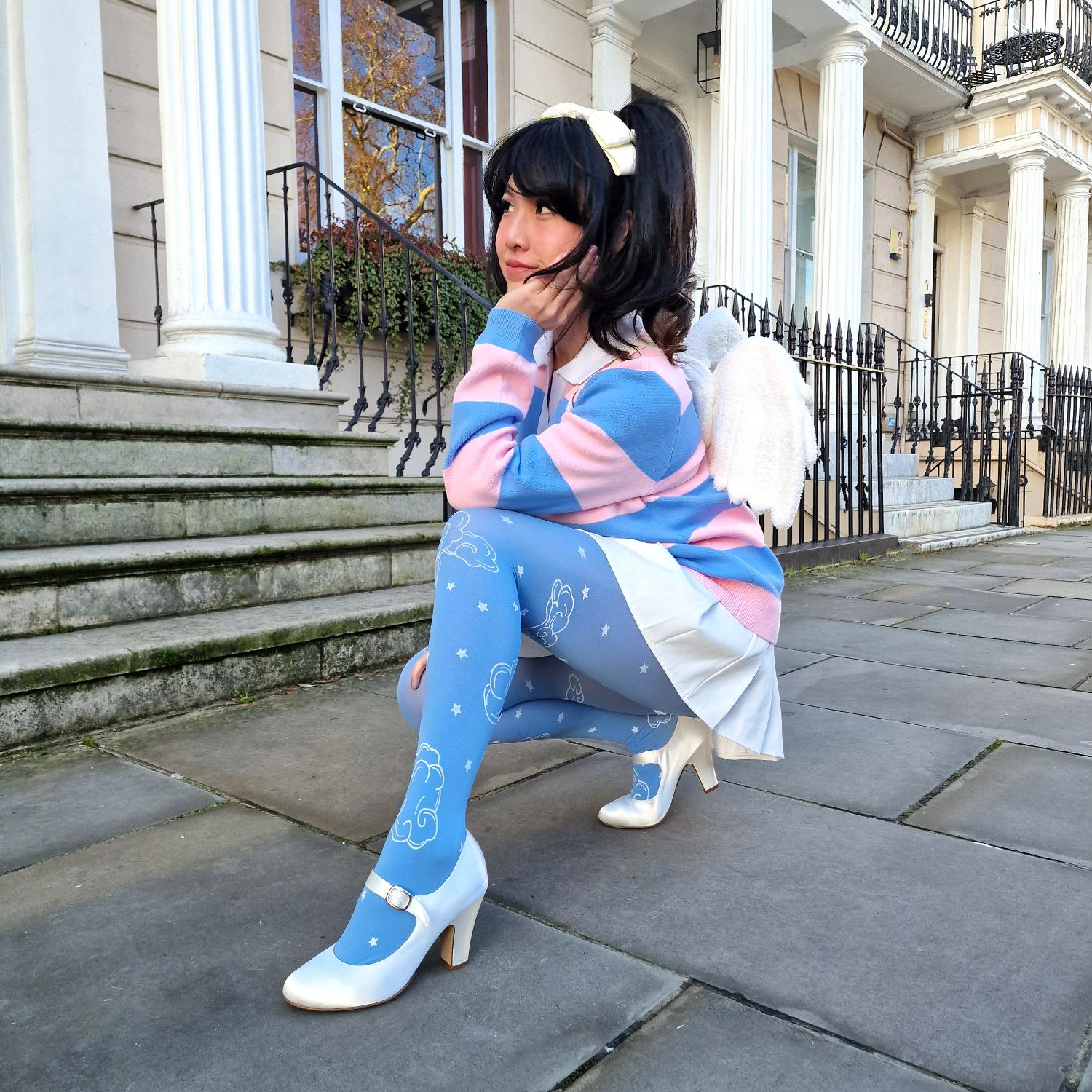 Collant coprenti 80 denari - Nuvole intagliate nel legno