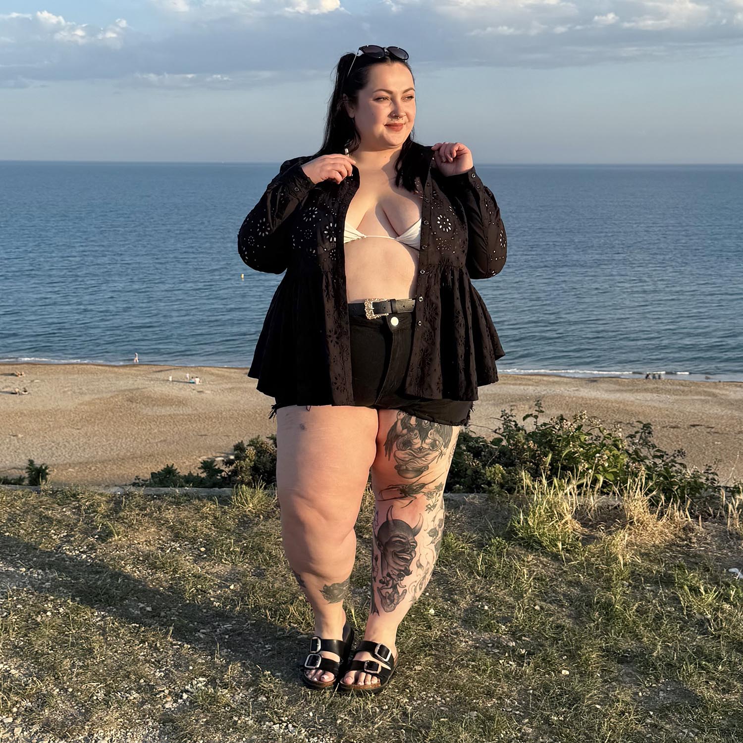 Tiana, 5ft 6in / 168cm - Taglia G2