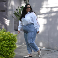 Yamila, 5ft 6in / 168cm - Taglia F2 Lunga