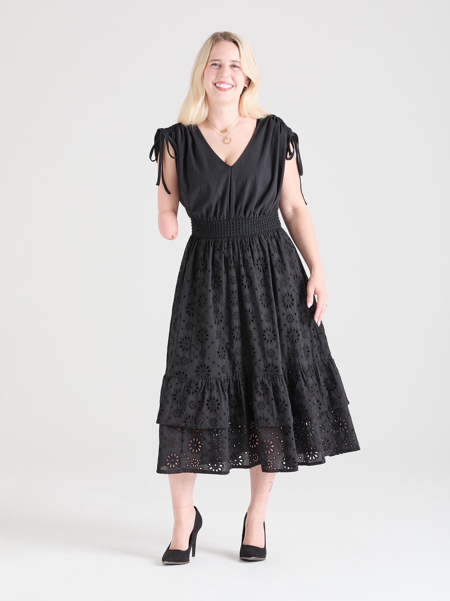 Brooke, 5 stóp 3 cale / 161 cm - rozmiar C