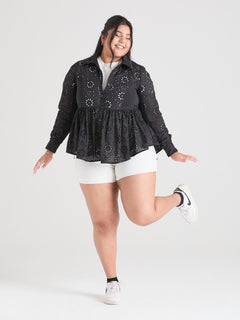 Simran, 5ft 4in / 163cm - Tamanho D2