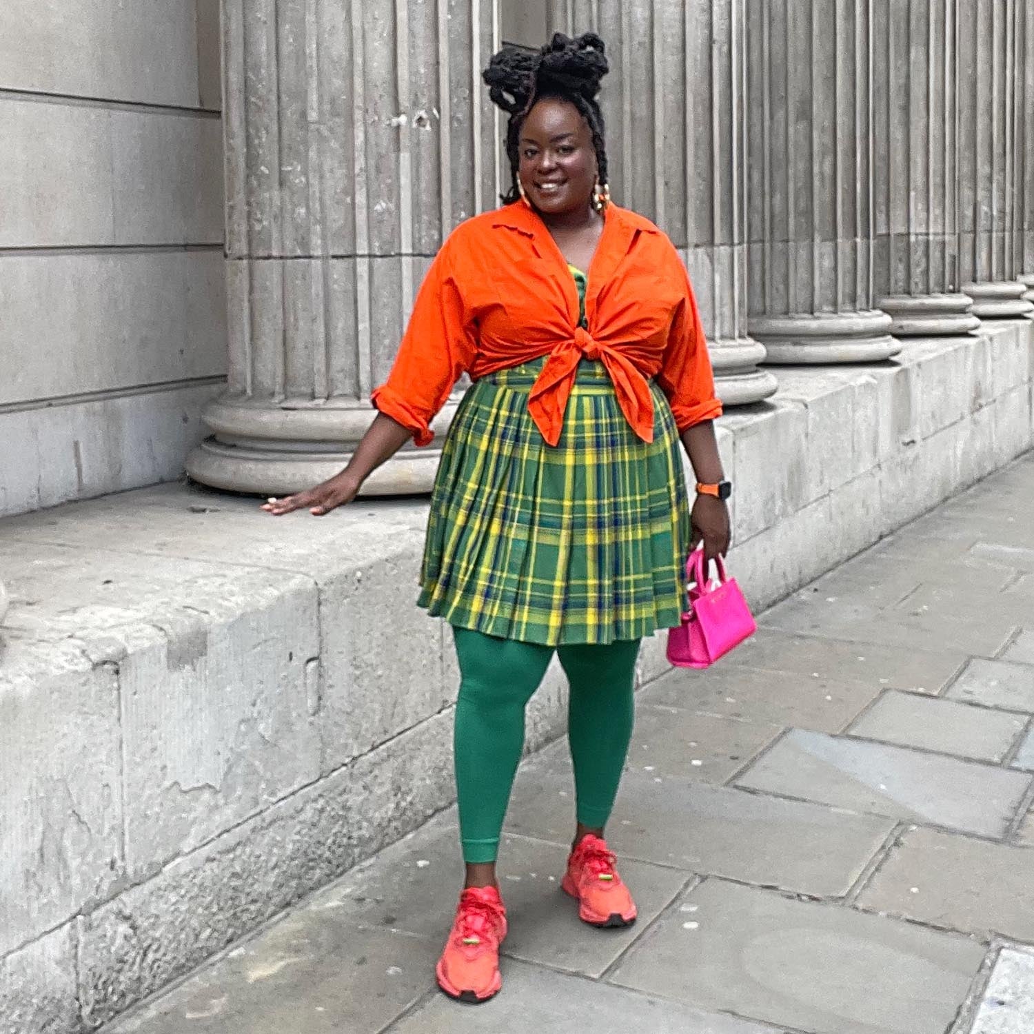 Teni - Tamanho F