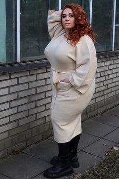 Pavlina, 5'4" - Storlek F