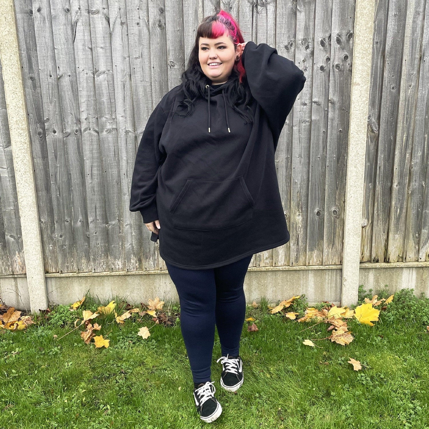 Långärmad hoodie i ekologisk bomull